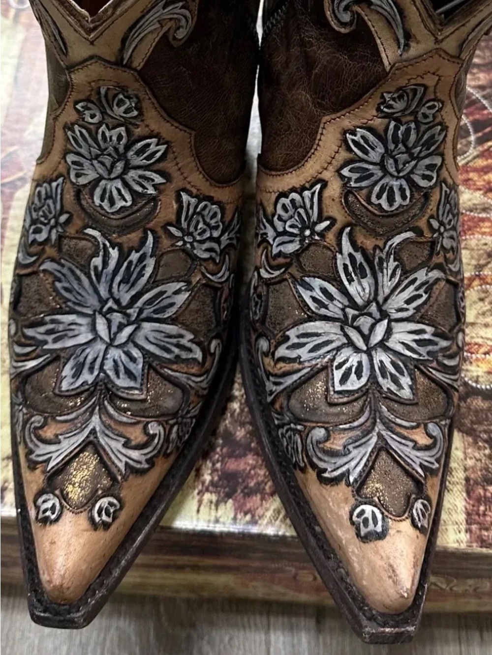 Old gringo aster in brass bone hand tooled floral ankle  boots RTL $698 8 - Picture 6 of 14